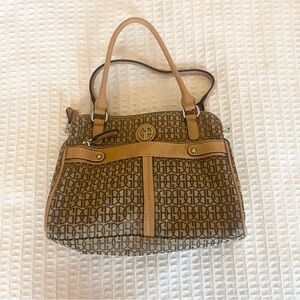 Giani Bernini Tan and Brown Logo handbag